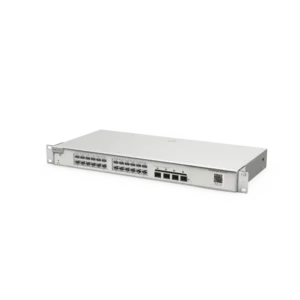 Switch Administrable Capa 2+ Plus, con 24 puertos