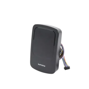 Controlador de una puerta  de uso en exterior, Con