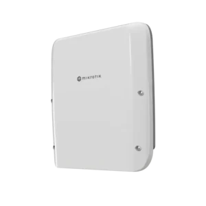 RB5009UPr+S+OUT 8 puertos PoE inout, 1 SFP+, Solo RouterOS v